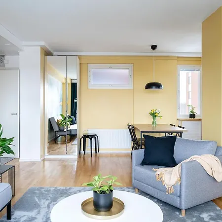 Daire 2 Bedroom With Free Parking And Airconditioning